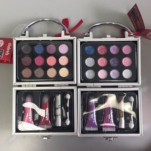 Claire’s makeup travel kit NEW*